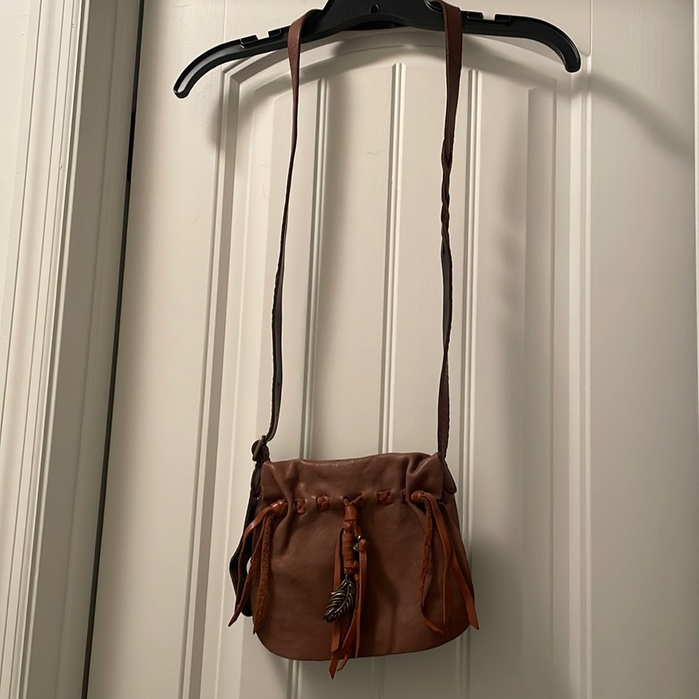 Lucky Brand Real Leather Purse - Picture 2 of 11